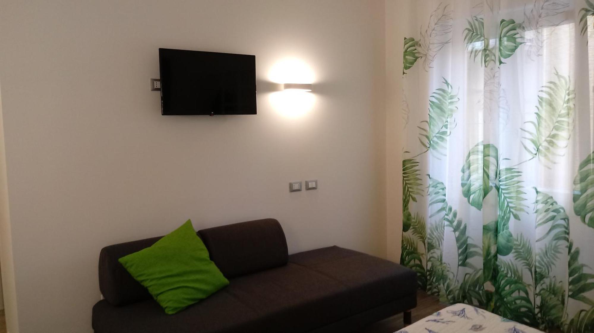 Travel House Hotel La Spezia Bagian luar foto