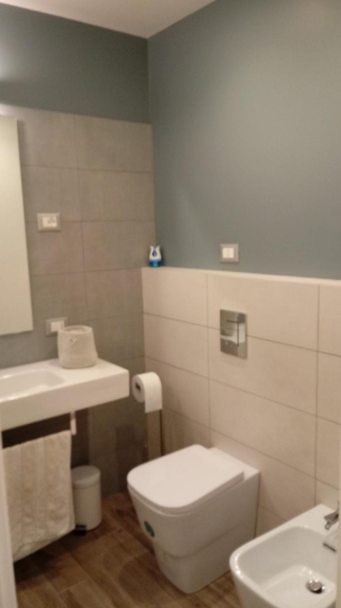 Travel House Hotel La Spezia Bagian luar foto