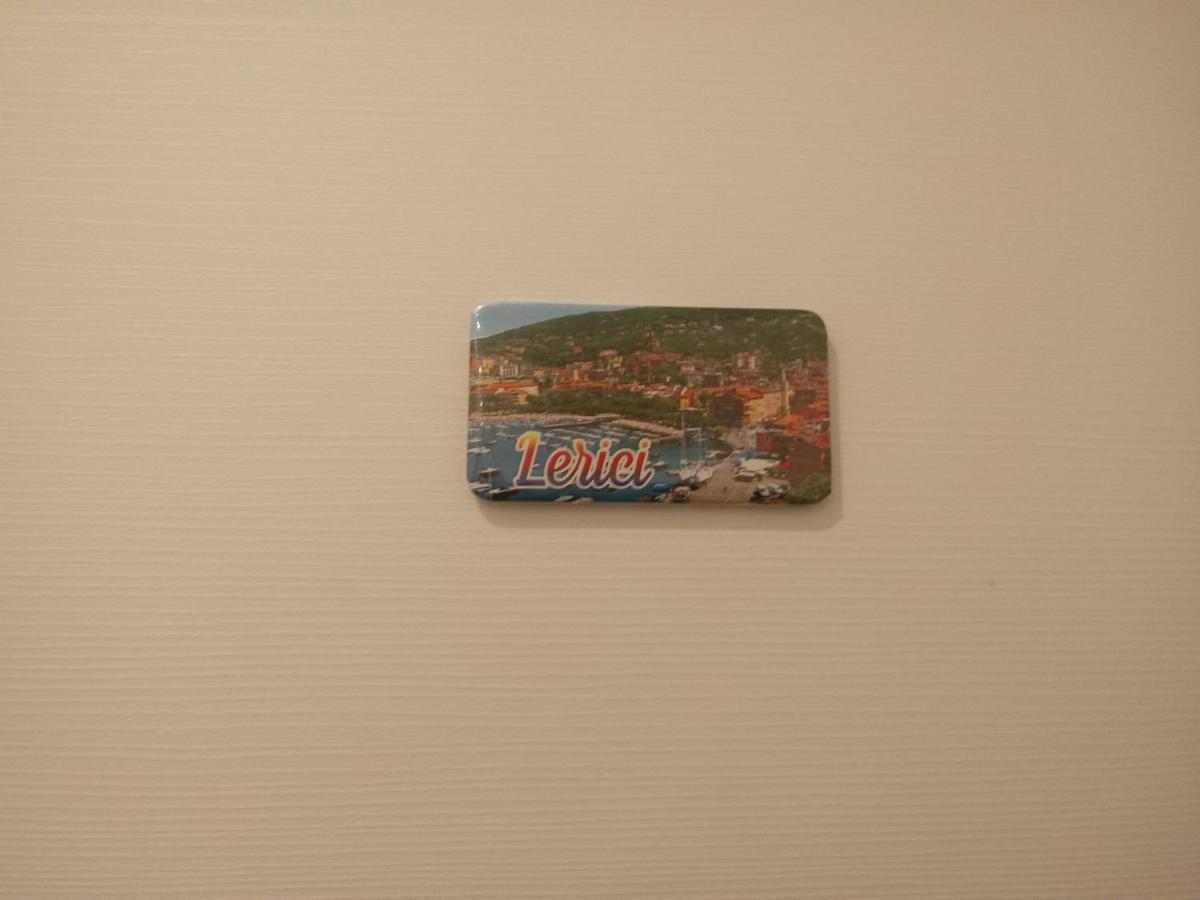 Travel House Hotel La Spezia Bagian luar foto
