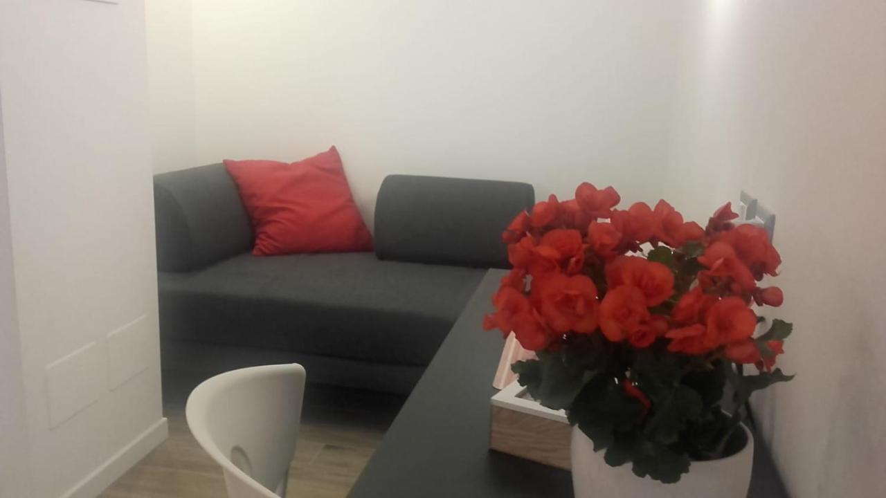 Travel House Hotel La Spezia Bagian luar foto